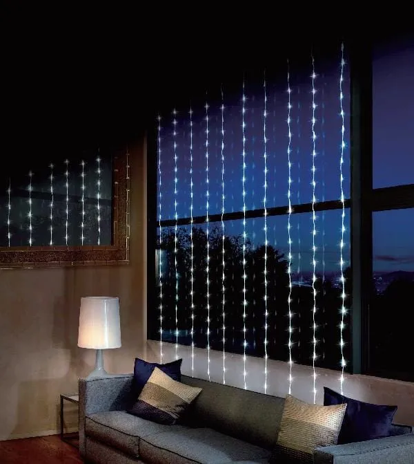 LED White Waterfall Curtain  (4x2m)