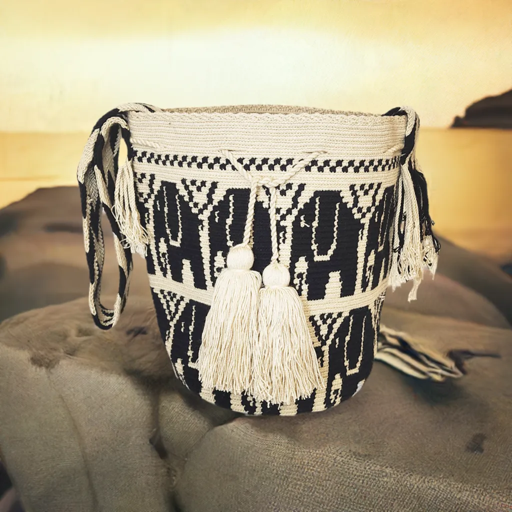 Meredith Handmade Large Wayuu Mochila Bag